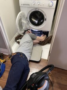 Washer repair in Toronto by MR FIXIT Appliance Repair technician